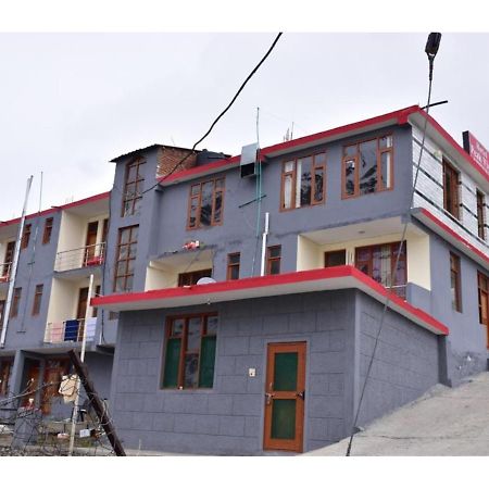 Hotel Peak View, Lahaul Sissu Extérieur photo