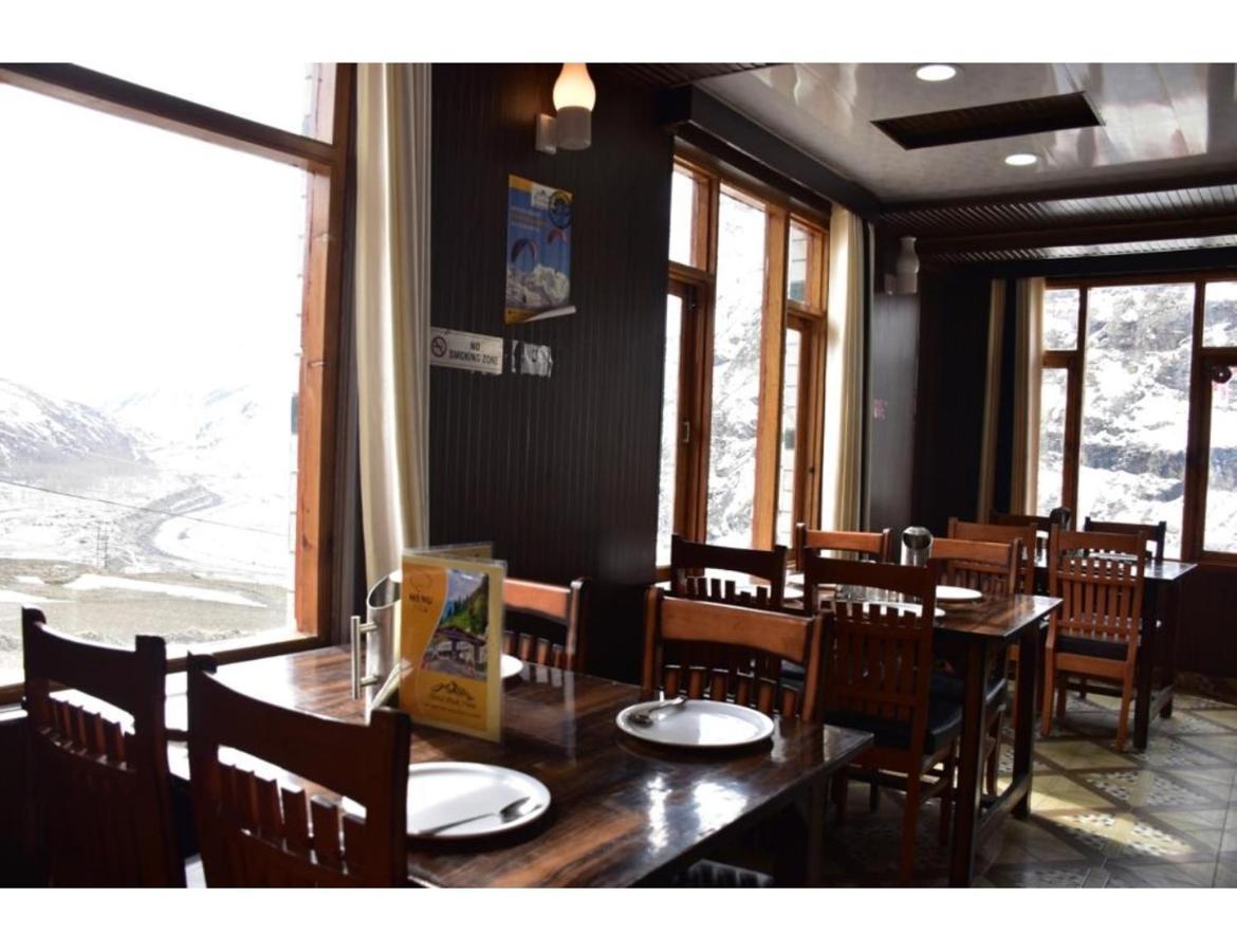 Hotel Peak View, Lahaul Sissu Extérieur photo