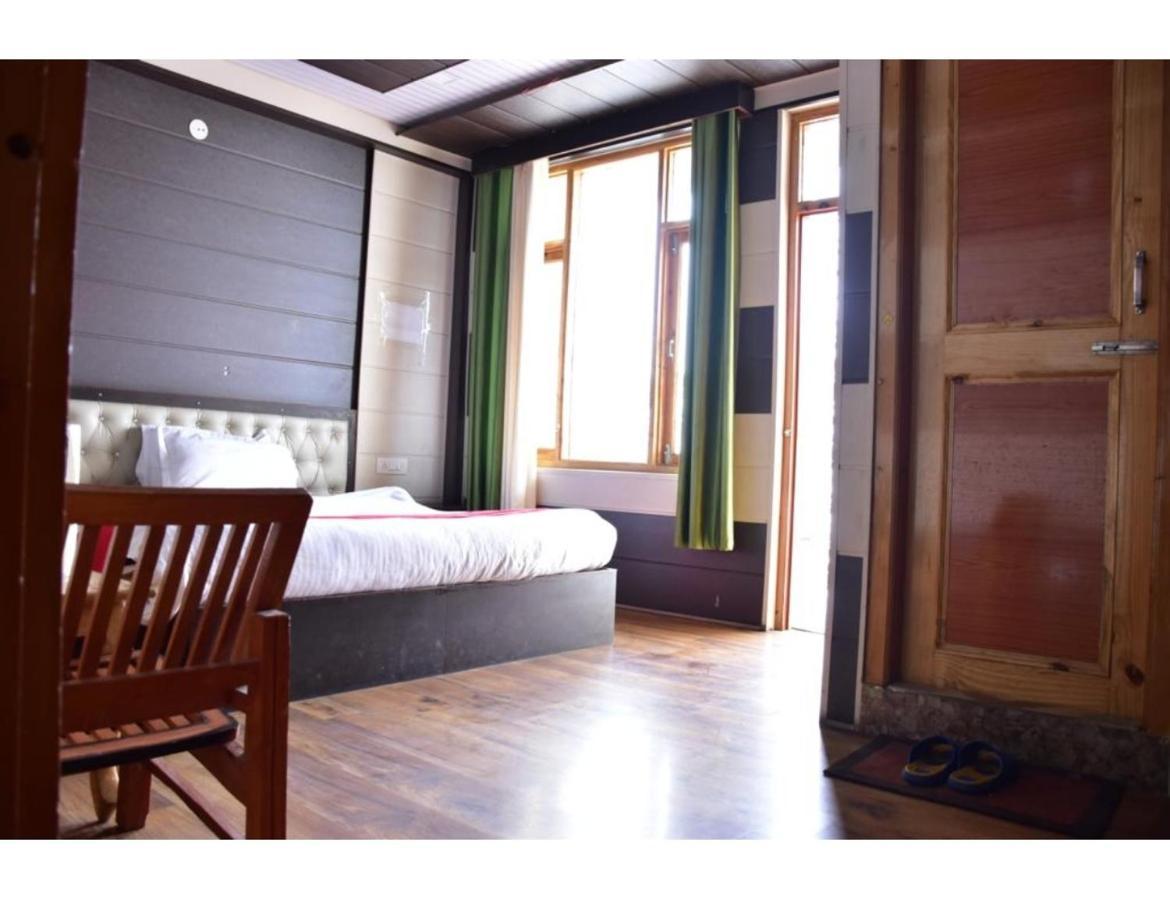 Hotel Peak View, Lahaul Sissu Extérieur photo